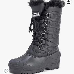 NEW IN PACKAGING! Women’s Polar Snow Boots. Super warm!
